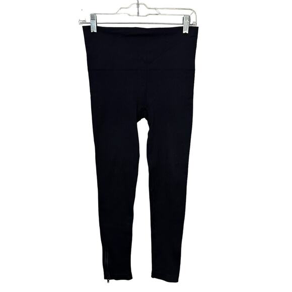 Spanx Black Leggings Zipper Ankles Womens Size M Solid Black Slimming Athletic - Picture 1 of 8